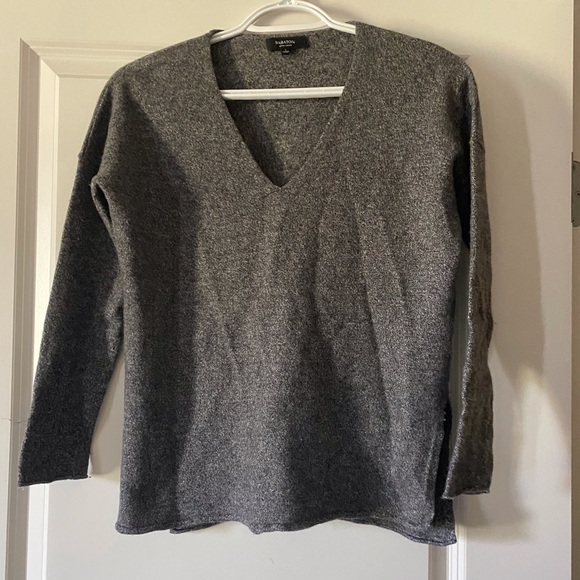 Aritzia/Babaton Sweater - Picture 1 of 1